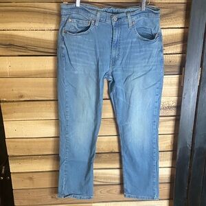Levi’s 514 straight fit flex jeans light wash 36x29 (tag says 36x30)